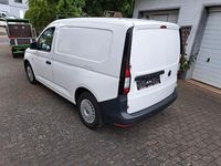 Gebraucht VW Caddy 102 PS (75 kW) 2022 Weiß Van / Kleinbus