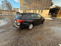 Gebraucht Opel Astra 136 PS (100 kW) 2018 Blau Kombi