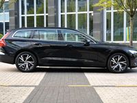 Gebraucht Volvo V60 Core 197 PS (144 kW) 2022 Schwarz Kombi