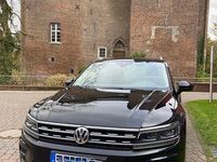 Second-hand VW Tiguan Highline 220 CP (161 kW) 2018 Negru SUV