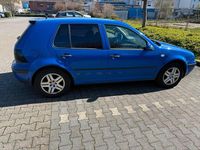 Gebraucht VW Golf IV 75 PS (55 kW) 2002 Blau Kleinwagen