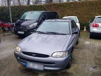 Second-hand Ford Escort 75 CP (55 kW) 1996 Gri Berlinǎ