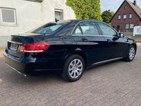 Second-hand Mercedes E200 184 CP (135 kW) 2015 Negru Berlinǎ