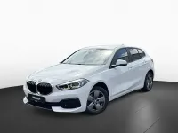 Gebraucht BMW 118 Advantage 136 PS (100 kW) 2022 Weiss Kleinwagen