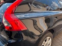 Gebraucht Volvo XC60 220 PS (161 kW) 2017 Schwarz SUV