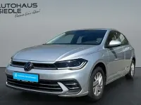Gebraucht VW Polo Style 110 PS (80 kW) 2023 Silbern Kleinwagen