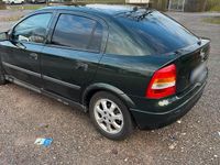 Gebraucht Opel Astra 75 PS (55 kW) 2002 Grün Kleinwagen