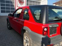 Gebraucht Land Rover Freelander 111 PS (81 kW) 2001 Rot SUV