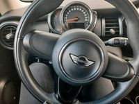 Second-hand Mini ONE 75 CP (55 kW) 2018 Negru Hatchback