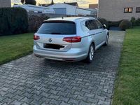 Gebraucht VW Passat Highline 190 PS (139 kW) 2018 Silber Kombi