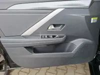 Gebraucht Opel Astra 131 PS (96 kW) 2024 Perla nera schwarz Kleinwagen