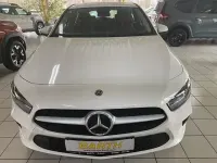 Gebraucht Mercedes A200 163 PS (119 kW) 2019 Weiß Limousine