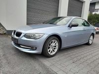 Gebraucht BMW 318 Comfort Edition 143 PS (105 kW) 2010 Blau Coupé
