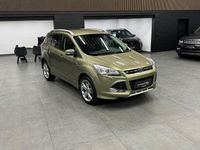 Gebraucht Ford Kuga Individual 182 PS (133 kW) 2015 Grün SUV