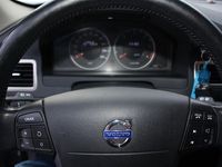 Gebraucht Volvo V70 163 PS (119 kW) 2008 Schwarz metallic Kombi