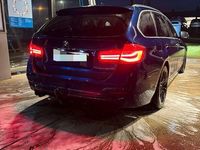 Gebraucht BMW 320 Efficient Dynamics 163 PS (119 kW) 2017 Blau Kombi