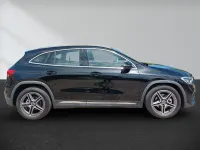 Gebraucht Mercedes GLA200 AMG line 163 PS (119 kW) 2022 Schwarz SUV