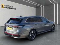 Neu VW Passat R-line 193 PS (141 kW) 2026 Grau Kombi