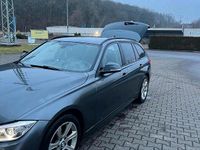 Gebraucht BMW 316 116 PS (85 kW) 2014 Schwarz Kombi