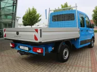 Gebraucht VW Crafter 140 PS (102 kW) 2024 Blau Van