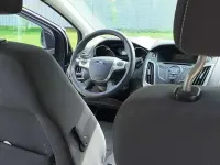Gebraucht Ford Focus Trend 116 PS (85 kW) 2013 Grau Kombi