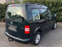 Gebraucht VW Caddy Comfortline 105 PS (77 kW) 2012 Grün Van / Kleinbus
