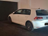 Gebraucht VW Golf VII 86 PS (63 kW) 2016 Weiß Kleinwagen
