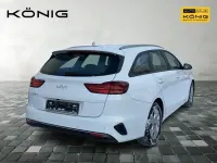 Gebraucht Kia Ceed Edition 7 101 PS (74 kW) 2023 Weiß Kleinwagen