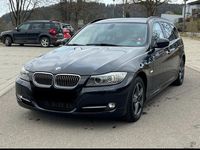Gebraucht BMW 320 184 PS (135 kW) 2012 Schwarz Kombi