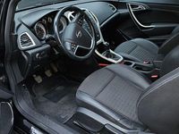 Gebraucht Opel Astra GTC 140 PS (102 kW) 2012 Schwarz Limousine