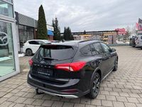 Gebraucht Ford Focus Active X 120 PS (88 kW) 2020 Obsidianschwarz metallic Kombi
