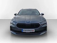 Gebraucht Skoda Superb Selection 150 PS (110 kW) 2025 Grau Kombi