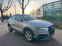 Gebraucht Audi Q3 Design 125 PS (91 kW) 2018 Silber SUV