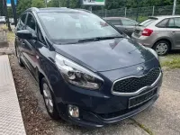 Gebraucht Kia Carens 135 PS (99 kW) 2015 Blau Van / Kleinbus