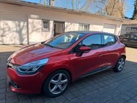 Gebraucht Renault Clio IV 90 PS (66 kW) 2015 Rot Kleinwagen