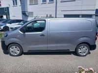 Gebraucht Peugeot e-Expert Premium 100 kW (136 PS) 2022 Grau (metallic) Van