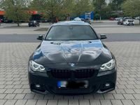 Gebraucht BMW 520 M Sport 258 PS (189 kW) 2015 Schwarz Limousine