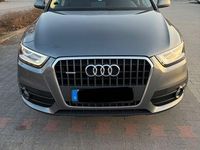 Gebraucht Audi Q3 Ambiente 170 PS (125 kW) 2011 Grau SUV