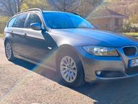 Gebraucht BMW 320 177 PS (130 kW) 2009 Grau Kombi