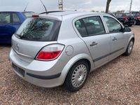 gebraucht Opel Astra 1.4 Twinport Limousine 5 Türen/-Klima