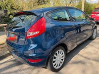 Gebraucht Ford Fiesta 60 PS (44 kW) 2009 Blau Kleinwagen