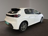 Gebraucht Peugeot 208 Active 101 PS (74 kW) 2021 Weiß Kleinwagen