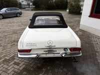 Gebraucht Mercedes 230 150 PS (110 kW) 1965 Weiß Cabrio