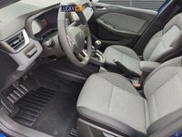 Neu Renault Clio V Techno 91 PS (66 kW) 2025 Blau Kleinwagen