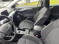 Gebraucht Ford Focus Cool & Connect 125 PS (91 kW) 2021 Silber Limousine