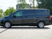 Gebraucht Mercedes V300 AMG line 237 PS (174 kW) 2022 Schwarz Van / Kleinbus