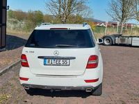 Gebraucht Mercedes ML350 Edition 231 PS (169 kW) 2011 Weiß SUV