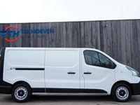 Gebraucht Renault Trafic 95 PS (69 kW) 2017 Weiß Van / Kleinbus