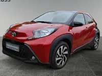 Gebraucht Toyota Aygo X Team 72 PS (52 kW) 2025 Schwarz SUV