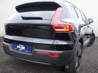 Gebraucht Volvo XC40 Plus 197 PS (144 kW) 2024 Onyx schwarz SUV